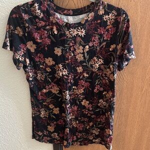 Maurices Black and Pink Floral Short Sleeve Top